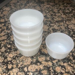 Eight VTG Sunbean 3” glass bowls